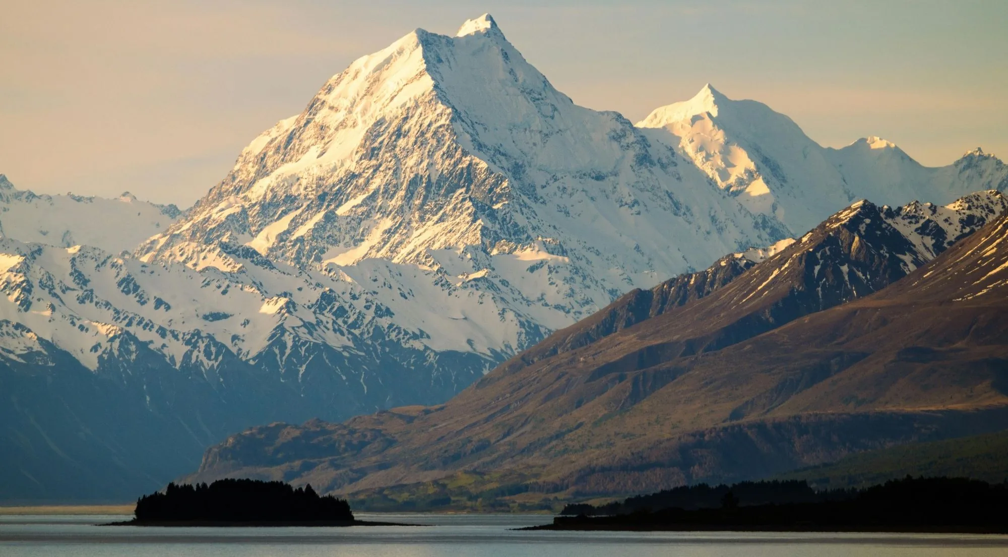 Aoraki/Mount Cook in warm evening light above Lake Pukaki