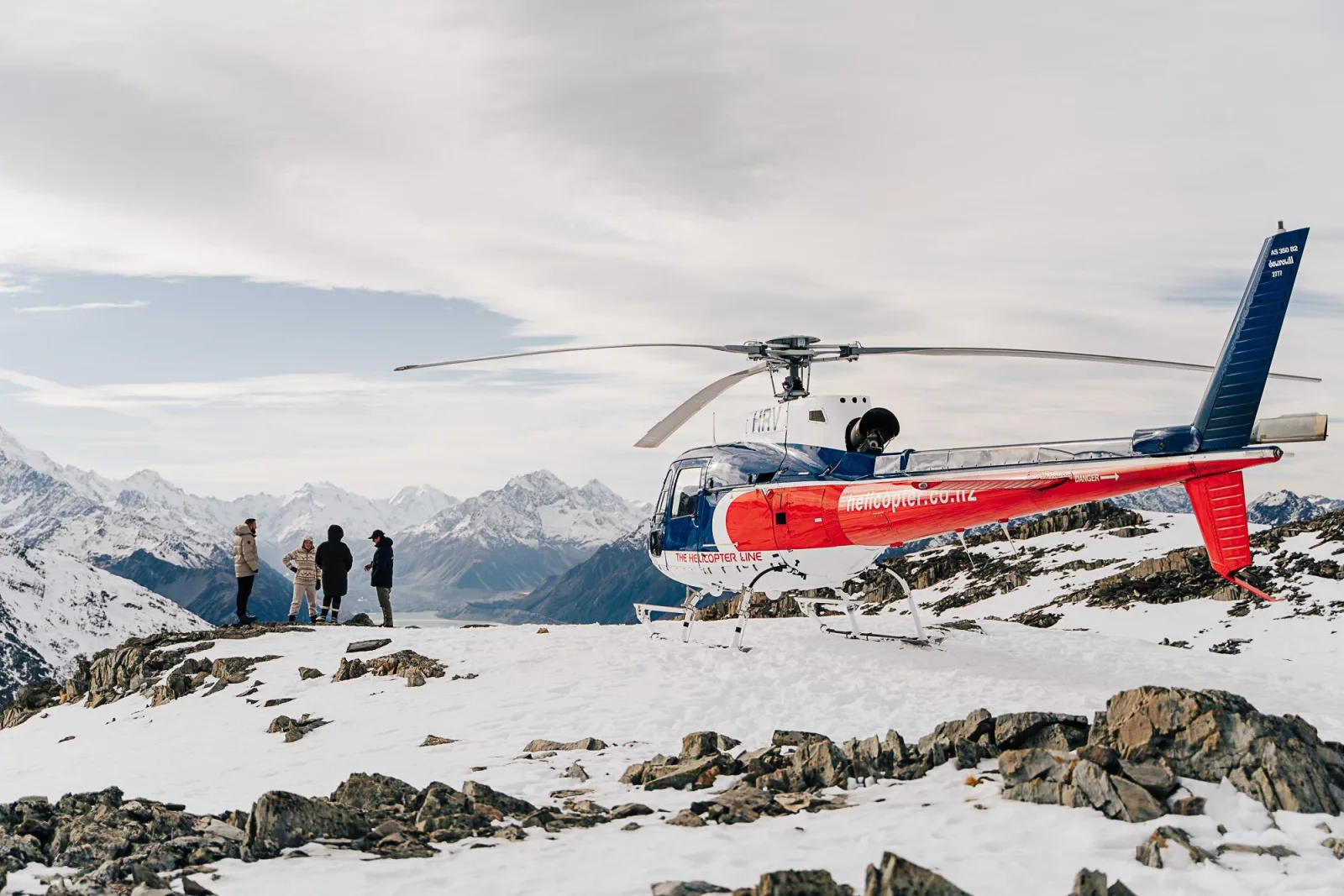 Mount Cook: Alpine Explorer 35 Minute Flight